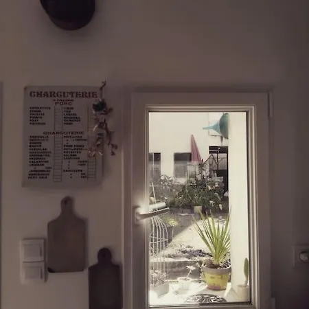 بيت للعطل Maison Douce Et Atypique Avec Son Jardin A